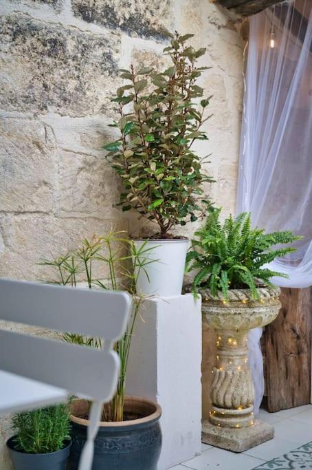 Appartement-Terrasse Centre Historique Uzès Exterior foto